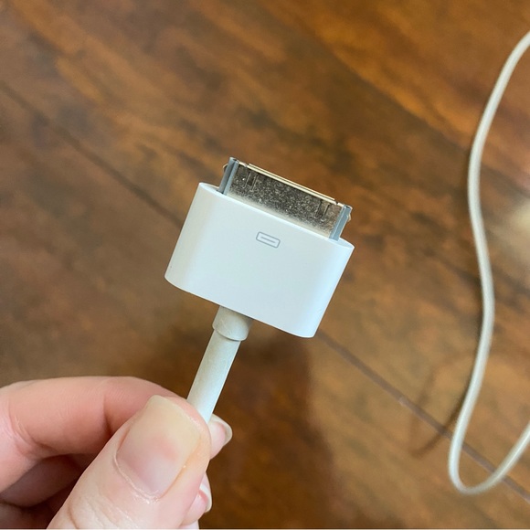 Charging Block | TV to USB/iPod - Picture 3 of 4